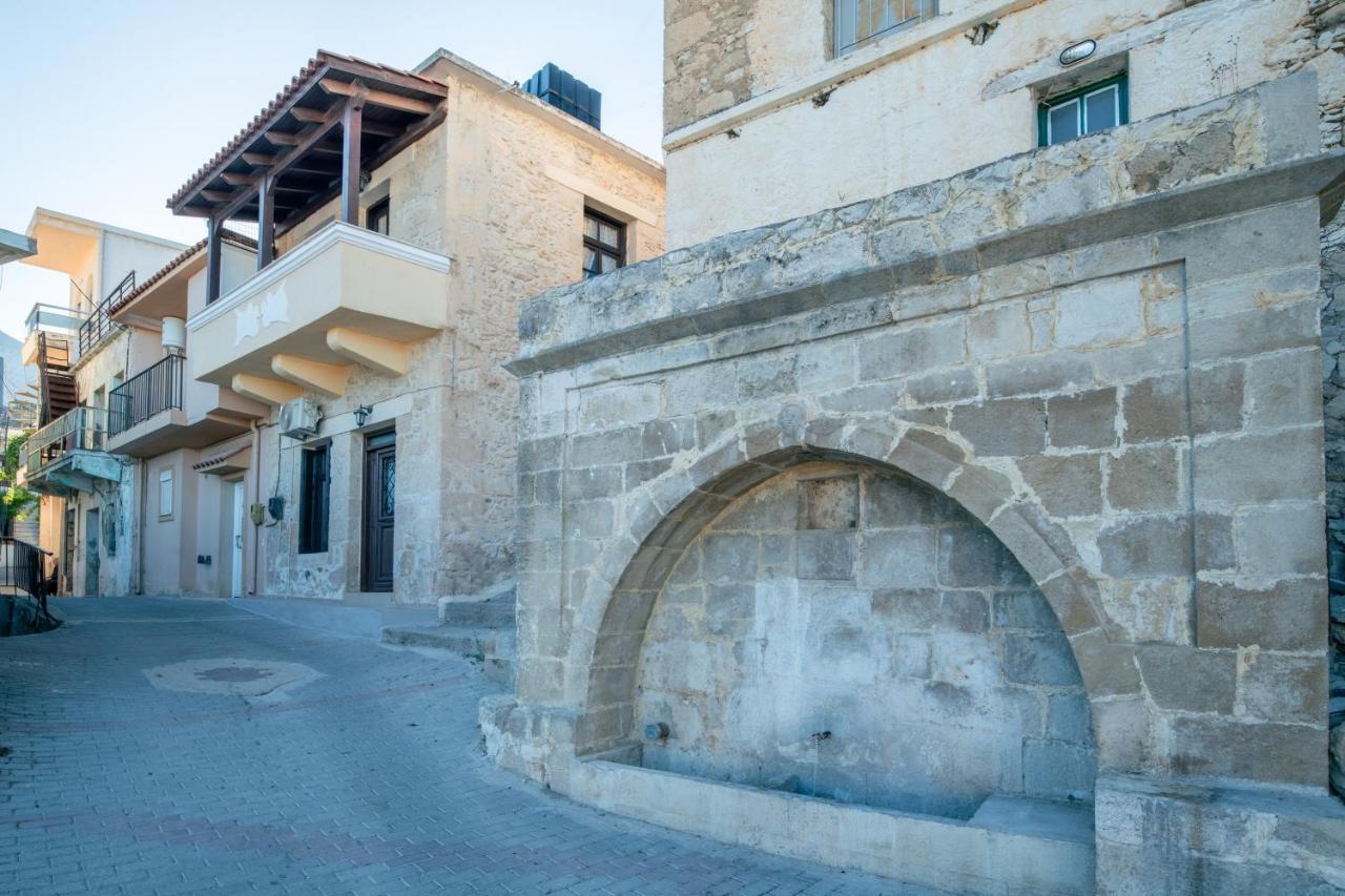 Krouson Mansion Krousonas  المظهر الخارجي الصورة